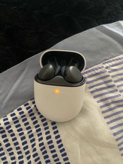 Google pixel earbuds