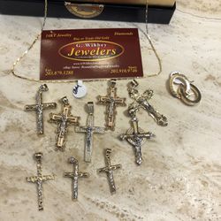 14 Kt ,brand New Crosses ,real Gold ,not Plated