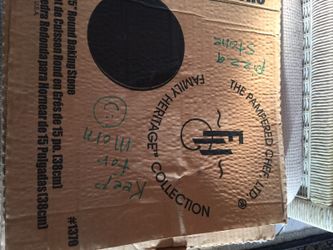 Round heritage family baking stone stoneware pizza bread, 15 round.