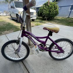 Girls Bikes I need a couple of fixes but it’s good to run