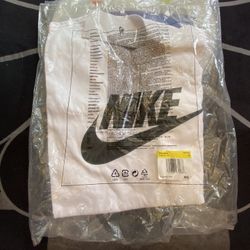 Nike Women’s Shirt 