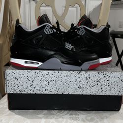 Jordan 4 Bred