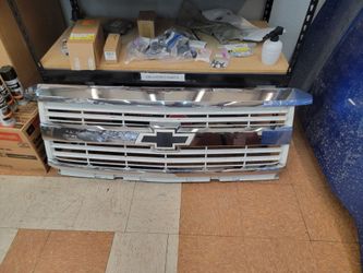 2017 2500 Silverado Grill