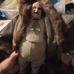 Batman Returns Penguin 
