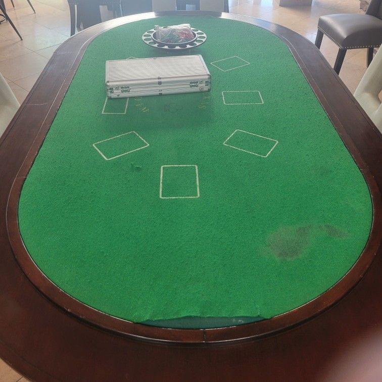 Poker Table