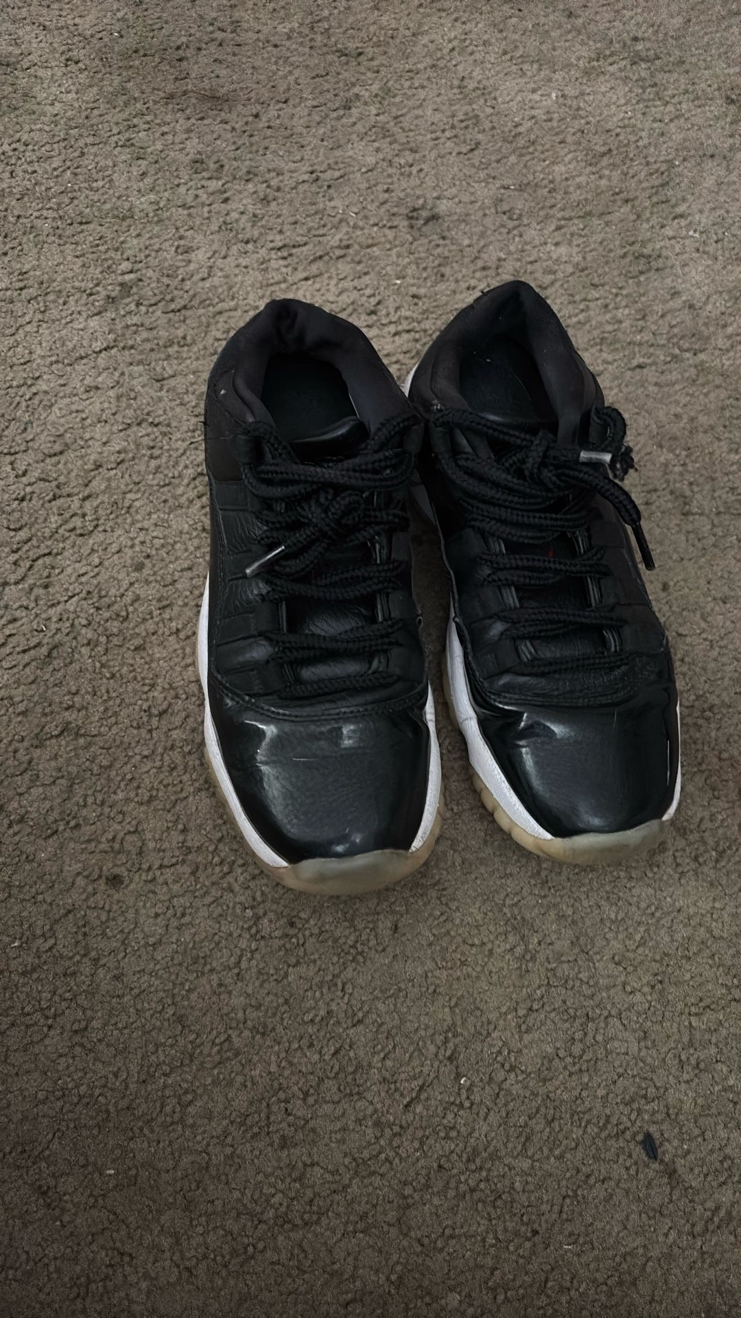 Jordan 11 Low Tops