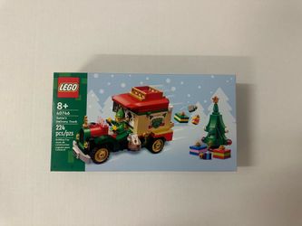 Lego Santa’s Delivery Truck - New