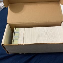 400 Retro Baseball And Football Cards