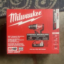 Ember & Valor 3601-22ct Milwuakee M18 Compact 1/2in Drill/Driver Kit