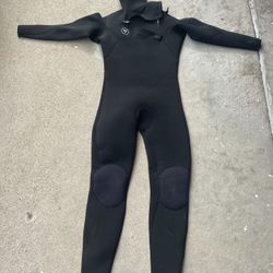 Vissla 5/4/3 w Hood