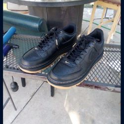 Nike Air Force 1. Luxe Size 11 Worn Once.