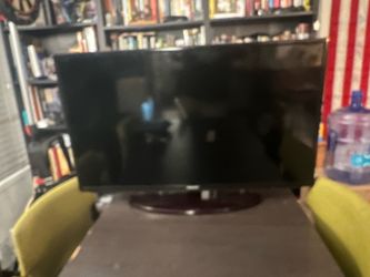 40” Samsung Smart TV / Monitor