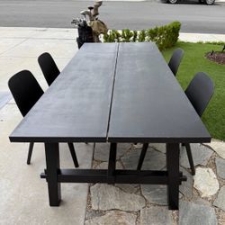 IKEA DINING ROOM TABLE