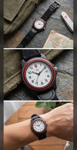 Classic Vintage 1990s Victorinox Swiss Army "Original" Field Watch Unisex