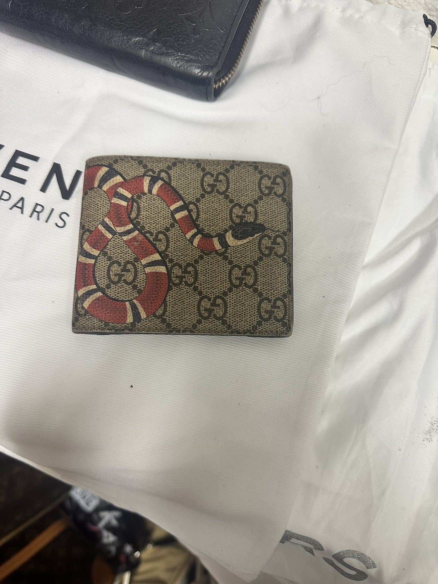 Gucci supreme snake Bi-fold Wallet