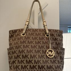  Michael Kors Tote Bag