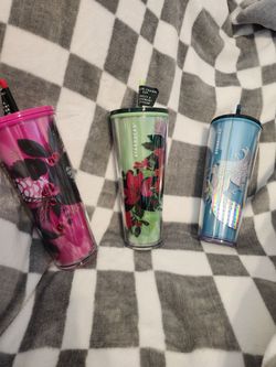 Starbucks color changing cups