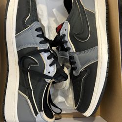 Air Jordan 1 Retro Low OG 9.5 Men
