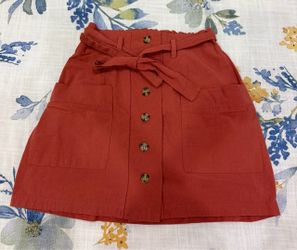 Women’s skirt