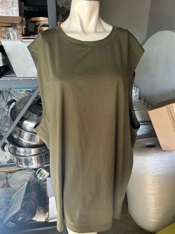 Alo men work out muscle tshirt size 2XL as is condition