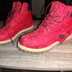 Checkered timberland shop boots