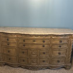 Used King Size Bedroom Suite