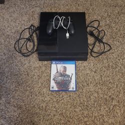 Play Station 4 With Game 