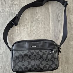 ORIGINAL COACH CROSSBODY BAG