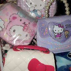 GIRLS SANRIO HELLO KITTY CROSSBODY BAGS 