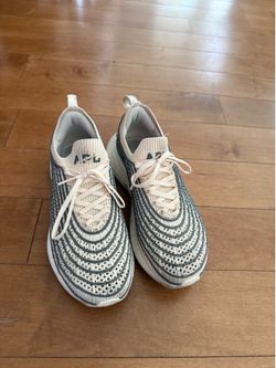 APL women’s shoes