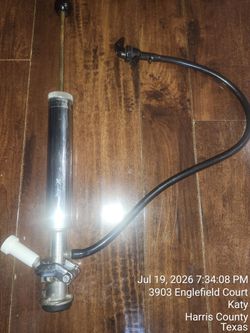 8" Keg Pump with  lever handle for B system domesticated Keg