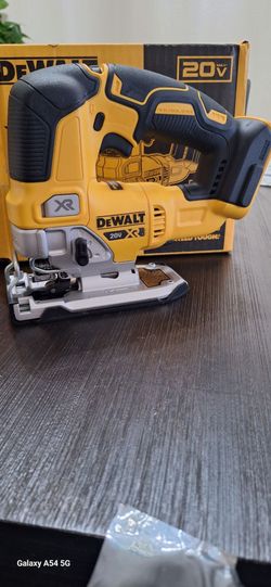 DEWALT 20V Max XR Brushless Jigsaw DCS334