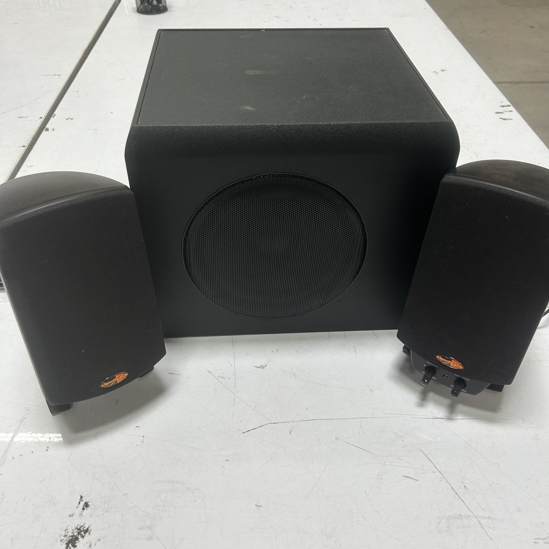 Klipsch Speakers And Subhoofer