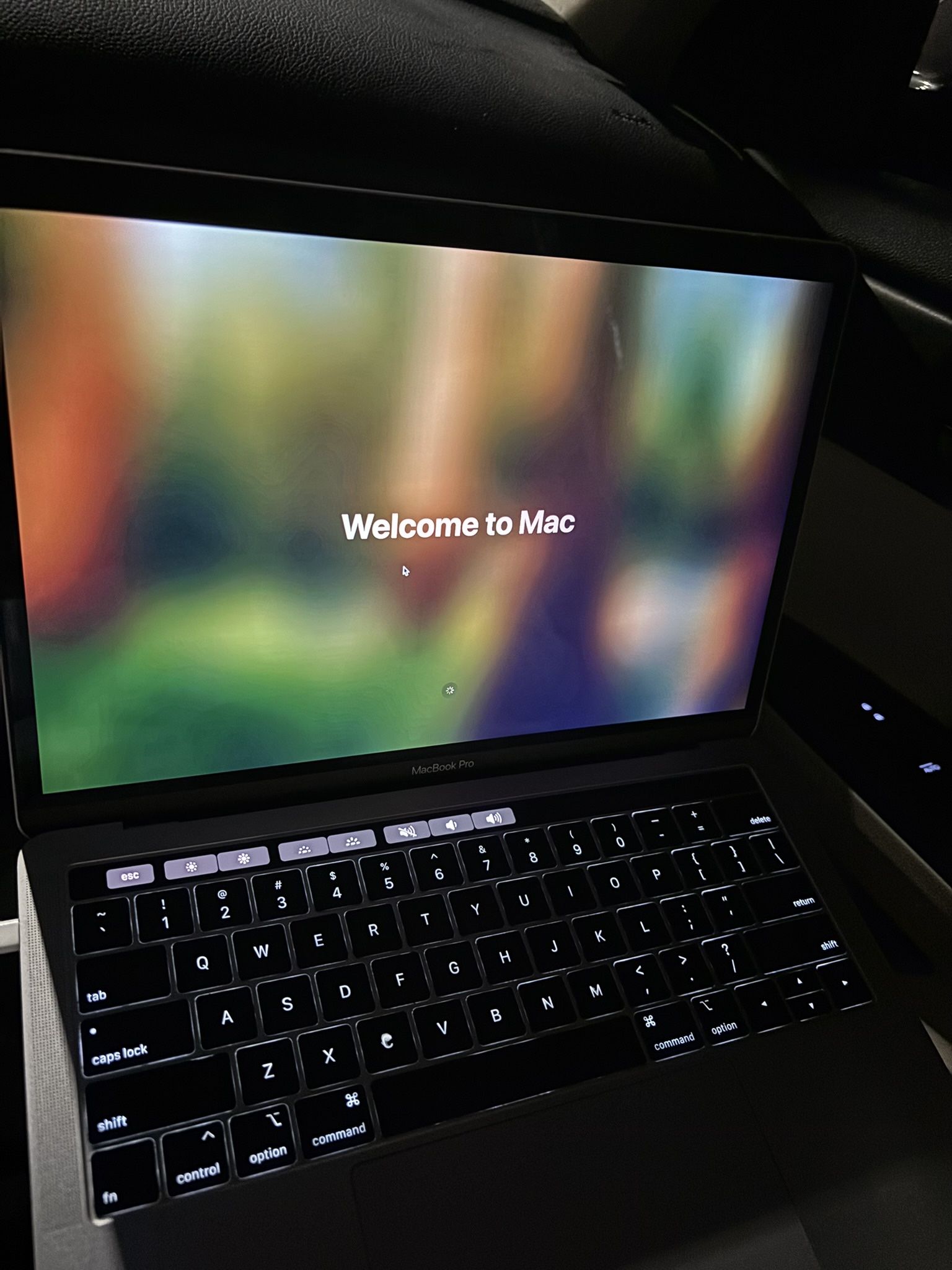 MacBook Pro 13 With Touch Bar