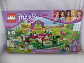LEGO Friends 3942 Heartlake Dog Show Set - Mia Mini-Doll & Puppy - New Sealed R7