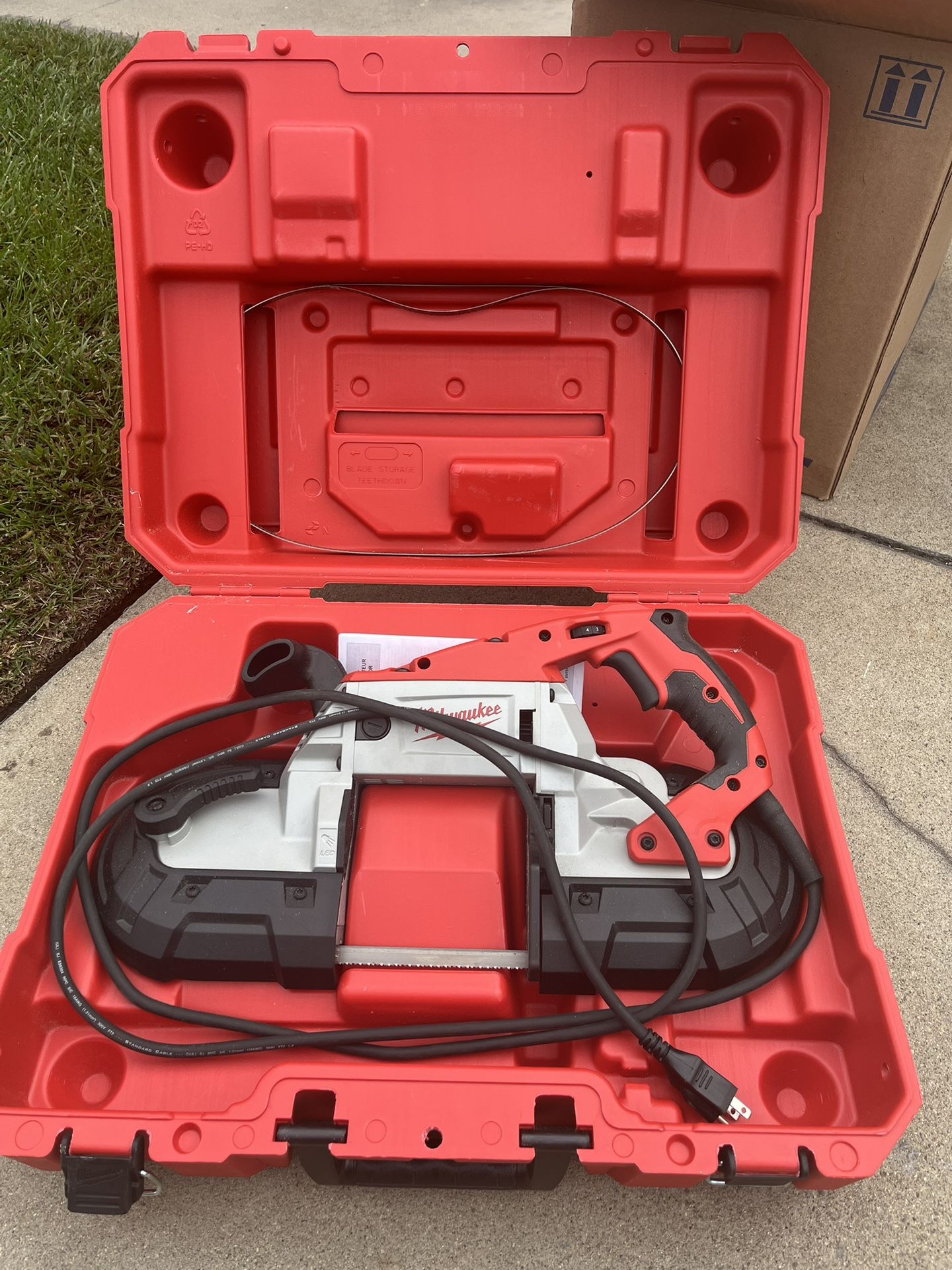 Milwaukee Band Saw