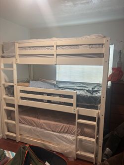 3 tier bunk bed