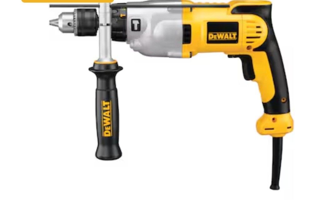 DEWALT 1/2-in 10 -Amp Variable Speed Hammer Drill
