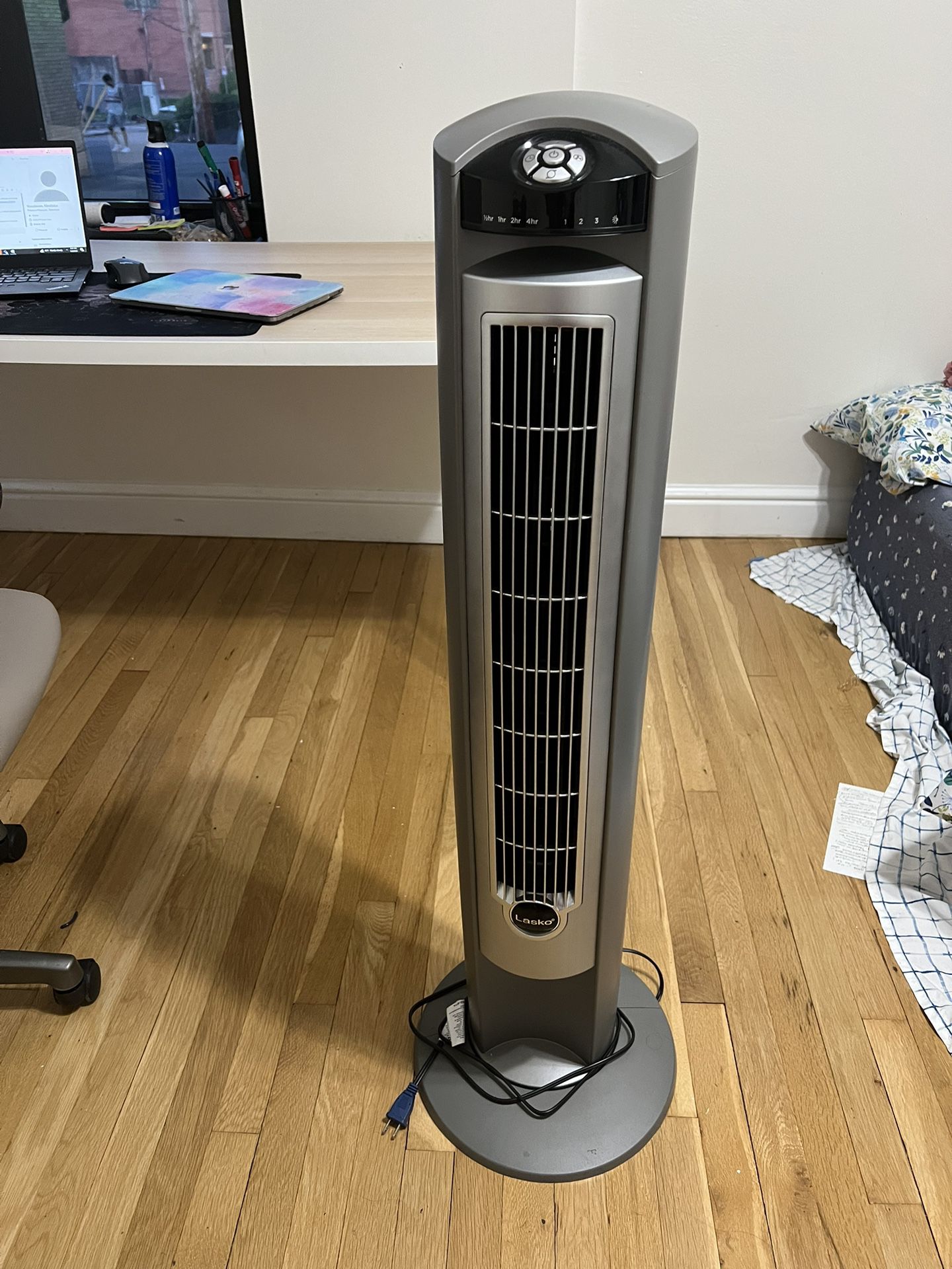 Lasko Oscillating Tower Fan With Remote