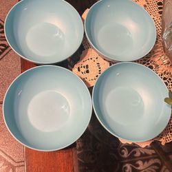 Set De Cuatro Platos Hondos De Tupperwere Nuevos De 700 Ml