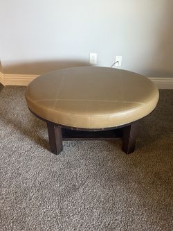 BUCCOLA Leather Ottoman