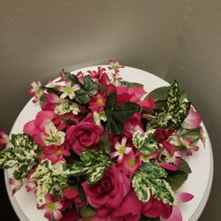 Floral centerpiece 