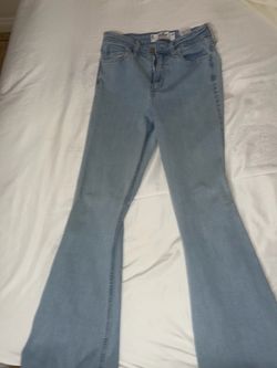 hollister flared jeans!