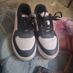 Pumas Black White And Pink