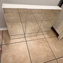 Bathroom Wall Mount Mirrored 