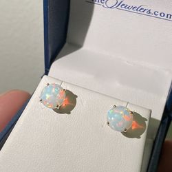 14K GOLD OPAL EARRINGS