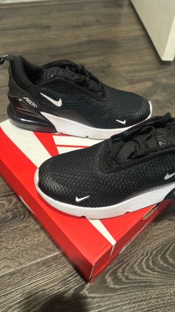 Air max 270  size 2Y