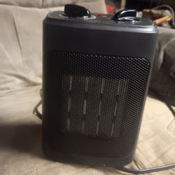 1500 Watt Fan Heater 