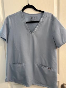 Figs Fionx Casma V-Neck 3Pocket Scrub Top Blue Style FW1100