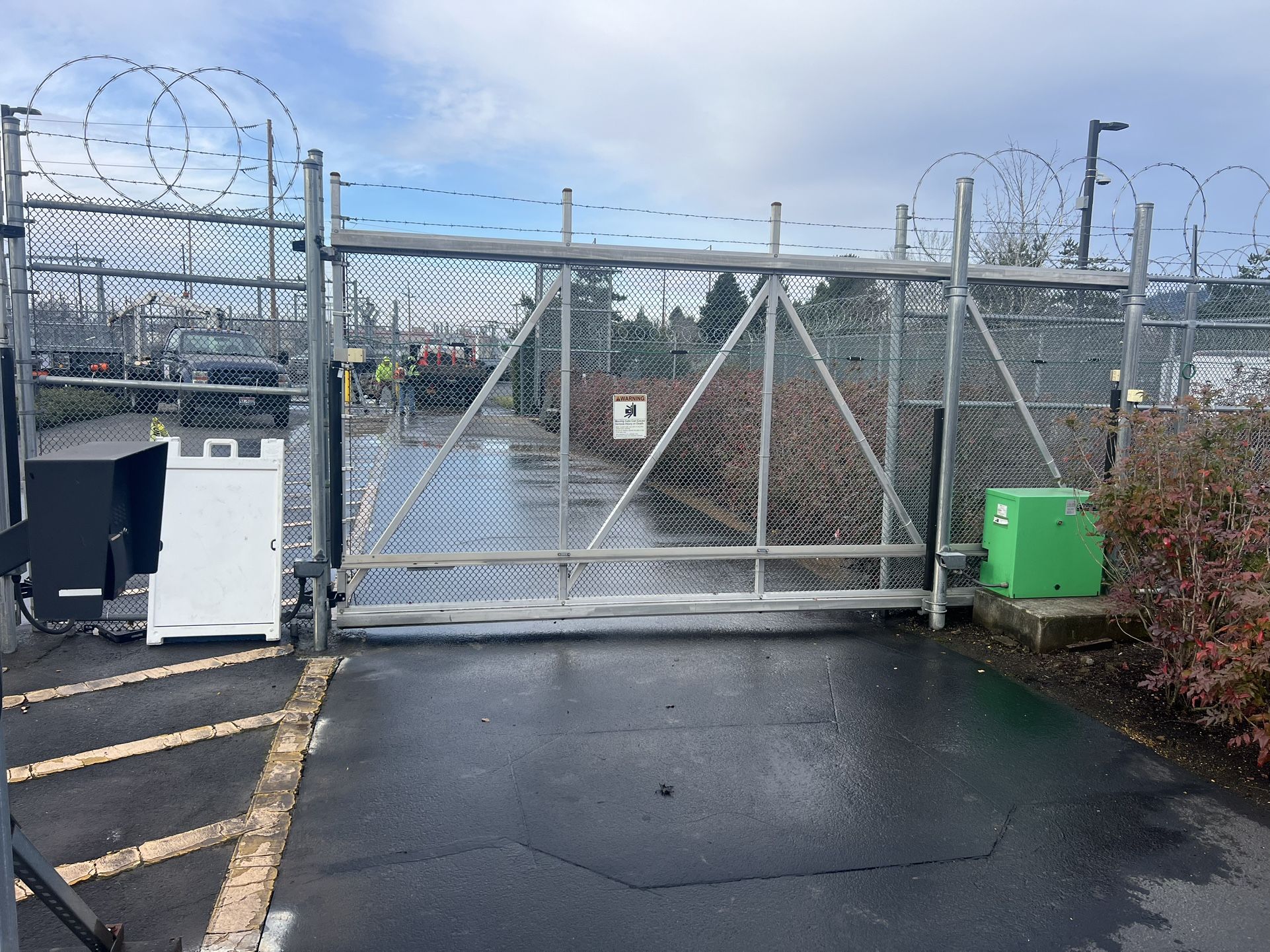 Industrial Gates And Motor